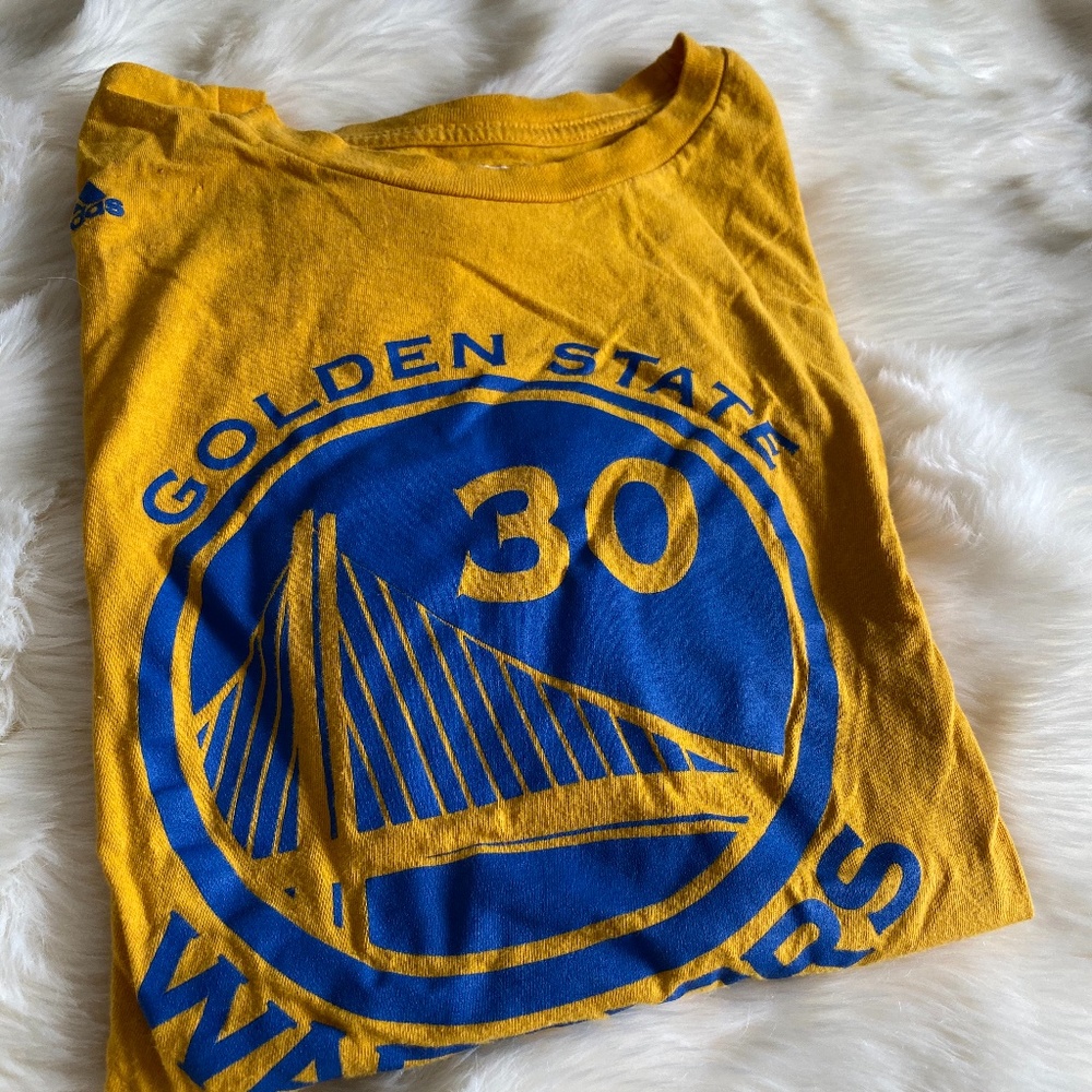 Golden State warrior t-shirt ✨3/$12✨